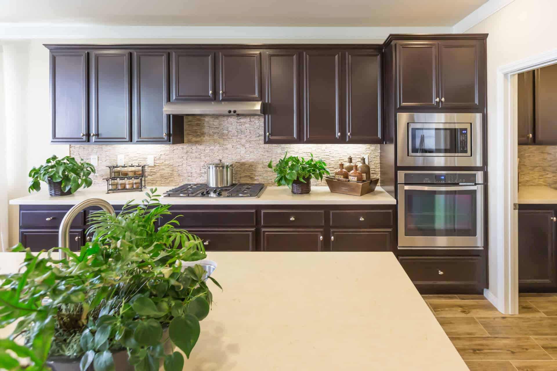 when should you consider cabinet refinishing